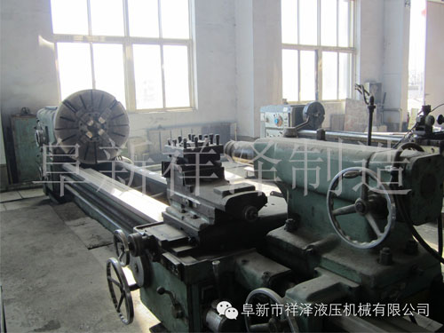 普車(chē)CW6163C 最大工件長(zhǎng)度3米、最大工件回轉(zhuǎn)直徑630mm